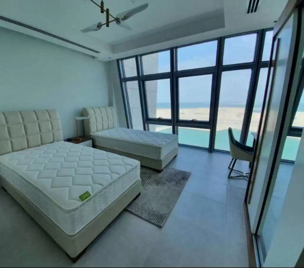 Wohn Klaar eigendom 2 Schlafzimmer F/F Hotelwohnungen  zu vermieten in Al Sadd , Doha #22733 - 1  image 