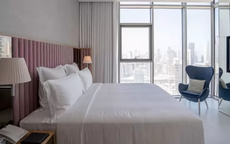 Wohn Klaar eigendom 2 + Magd Schlafzimmer F/F Hotelwohnungen  zu vermieten in Dubai #22740 - 1  image 