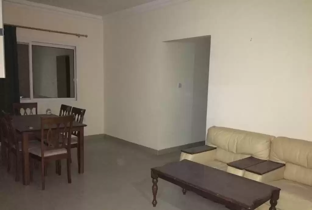 سكني عقار جاهز 3 غرف  غير مفروش شقة  للإيجار في السد , الدوحة #22753 - 1  صورة 