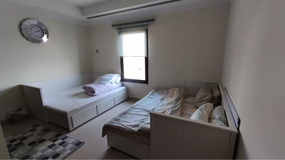 Residential Ready 1 Bedroom F/F Apartment  for sale in The-Pearl-Qatar , Doha-Qatar #22777 - 1  image 