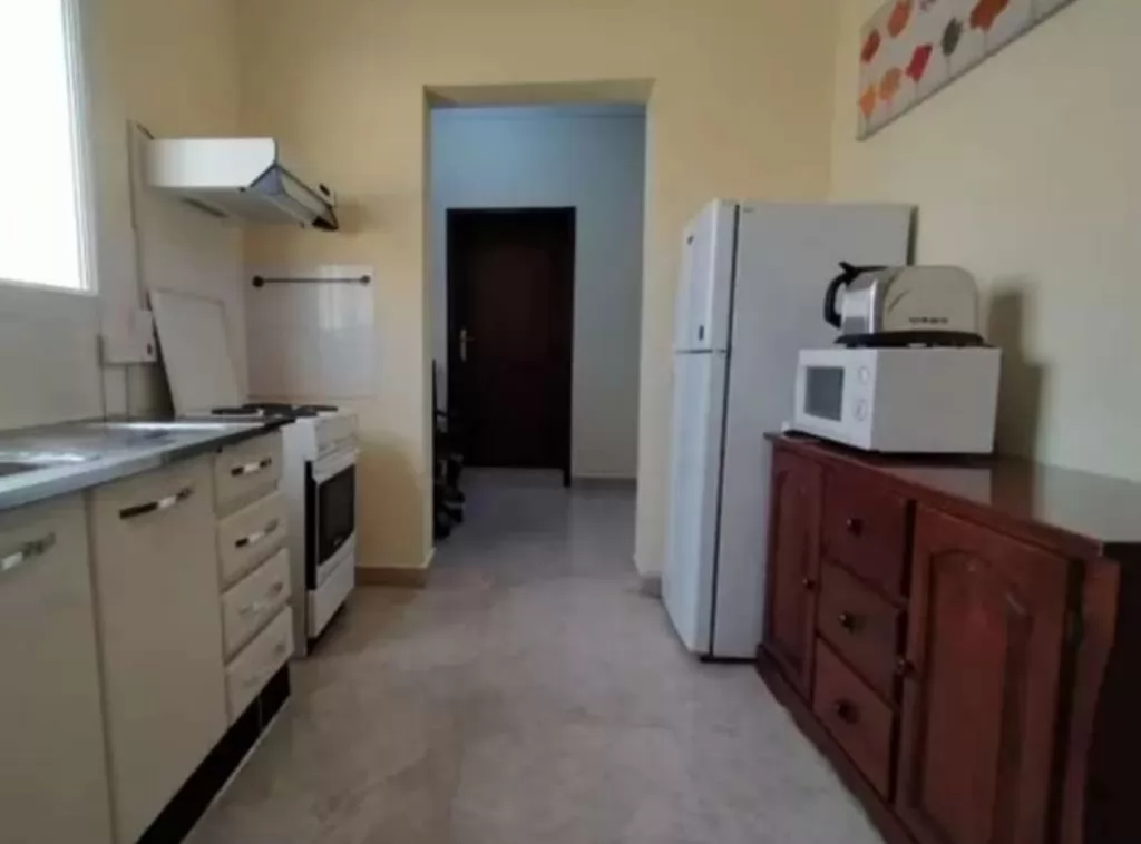 Residential Ready Property 1 Bedroom F/F Apartment  for rent in Al Sadd , Doha #22805 - 1  image 