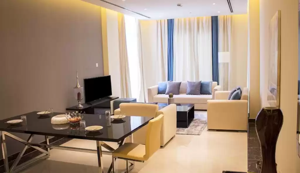Wohn Klaar eigendom 2 Schlafzimmer F/F Wohnung  zu vermieten in Al Sadd , Doha #22817 - 1  image 