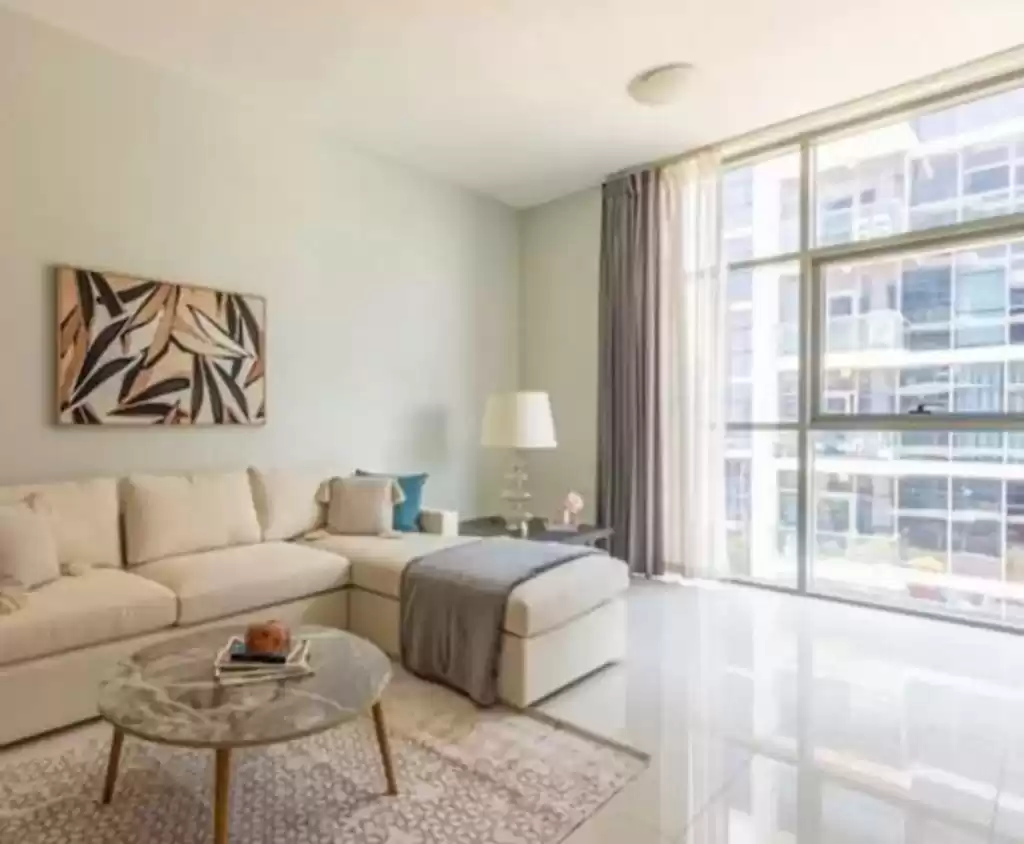 Wohn Klaar eigendom 1 Schlafzimmer F/F Wohnung  zu vermieten in Dubai #22874 - 1  image 