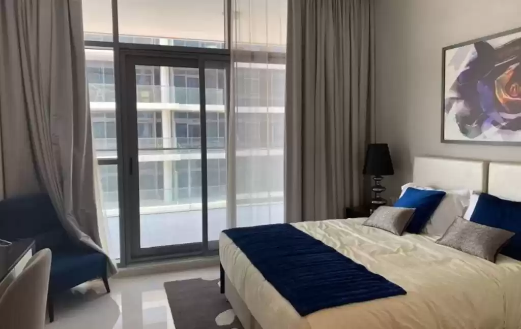 Residential Ready Property 2 Bedrooms F/F Apartment  for rent in Dubai #22877 - 1  image 