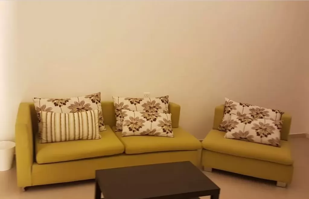 Residential Ready Property 1 Bedroom F/F Apartment  for rent in Riyadh #22883 - 1  image 