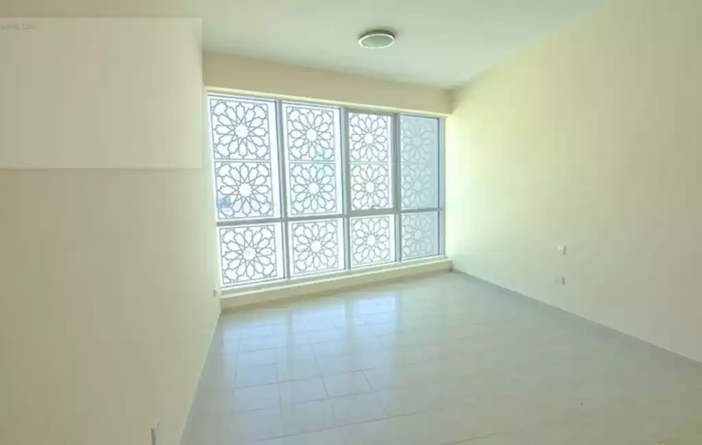 سكني عقار جاهز 1 غرفة  غير مفروش شقة  للإيجار في دبي #22920 - 1  صورة 
