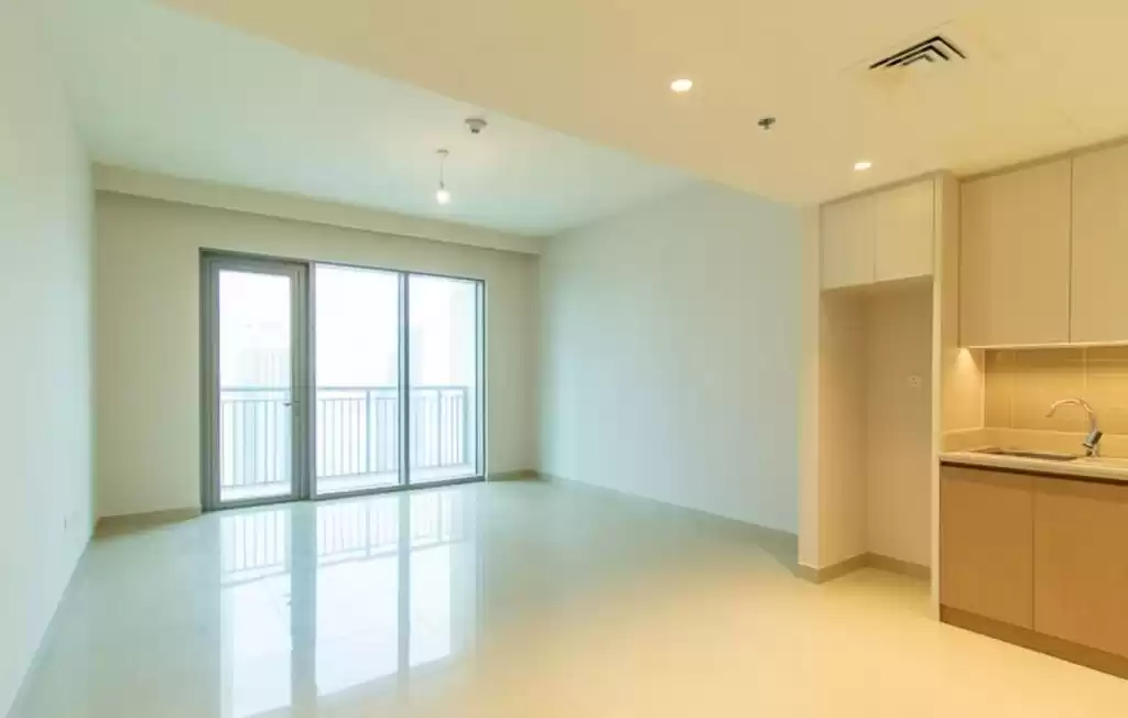 Residential Ready Property 1 Bedroom U/F Apartment  for rent in Dubai #22932 - 1  image 