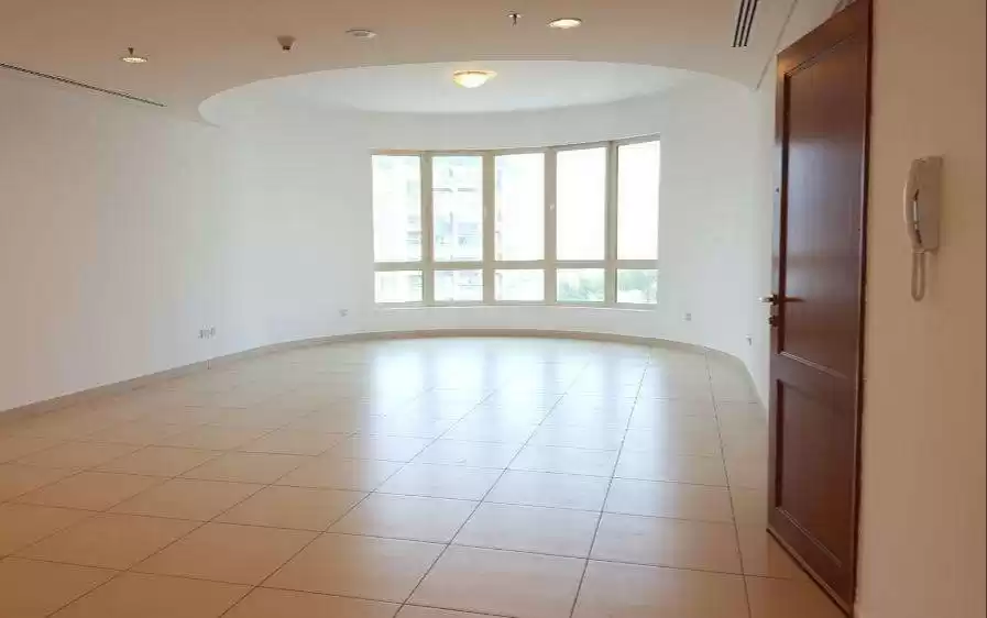 Residential Ready Property 3 Bedrooms U/F Apartment  for rent in Kuwait #22950 - 1  image 