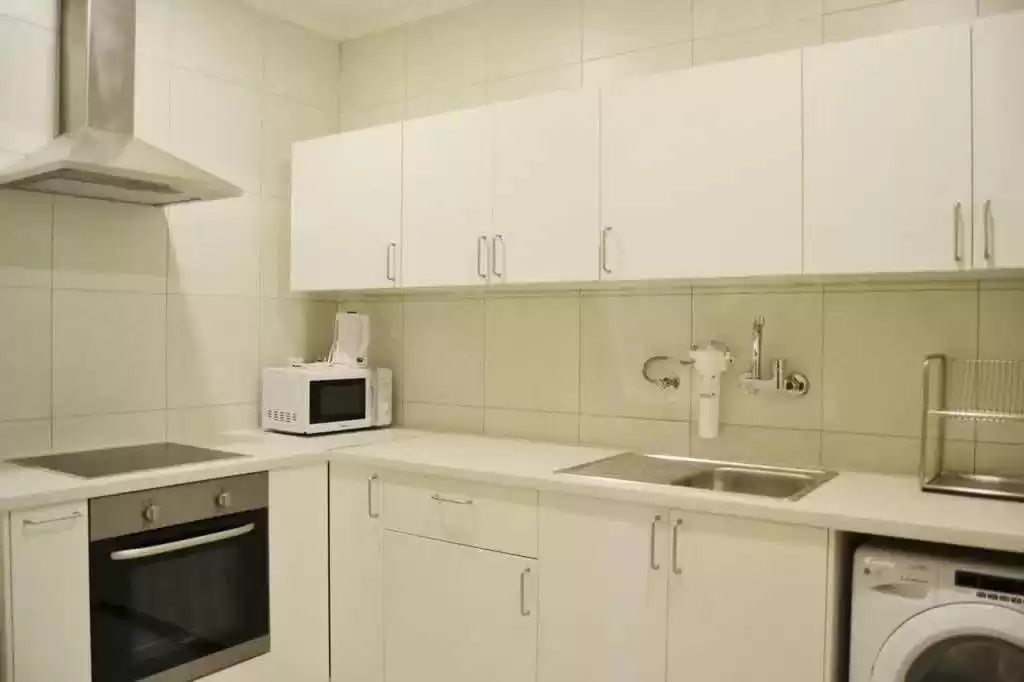 Résidentiel Propriété prête 2 chambres F / F Appartement  a louer au Koweit #22979 - 1  image 