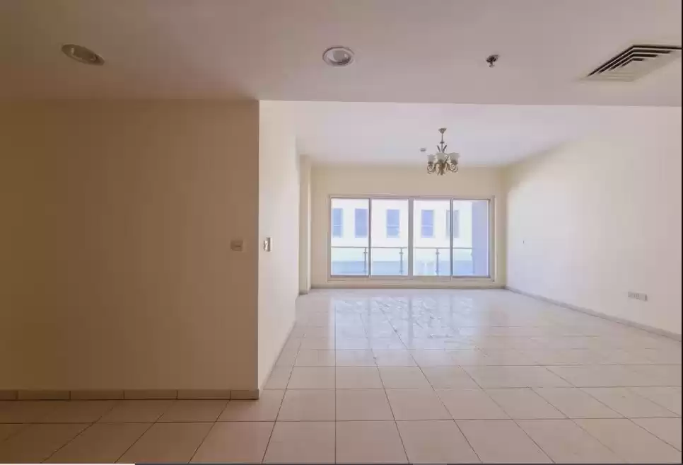 Résidentiel Propriété prête 3 chambres U / f Appartement  a louer au Dubai #22989 - 1  image 