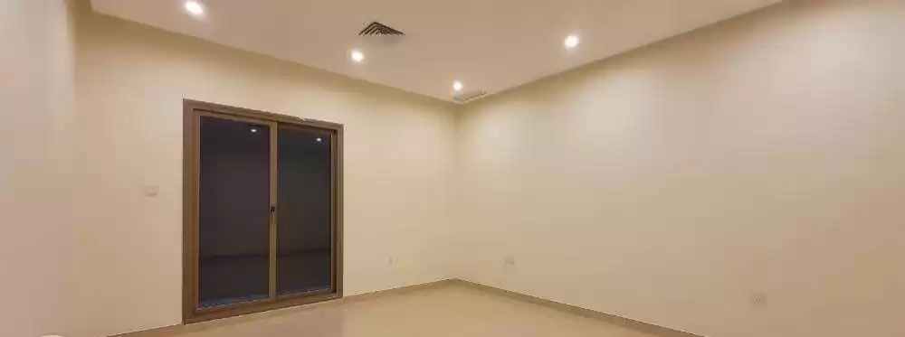 Residential Ready Property 3+maid Bedrooms U/F Apartment  for rent in Kuwait #23177 - 1  image 