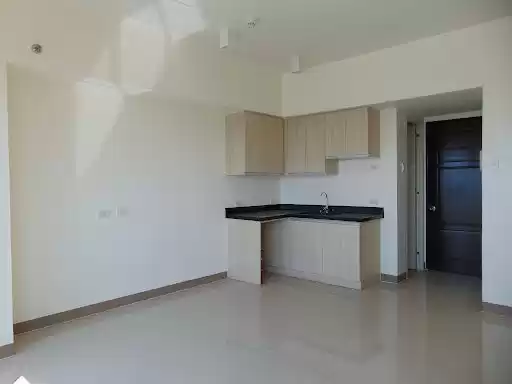 Residential Ready Property Studio U/F Apartment  for rent in Dubai #23185 - 1  image 