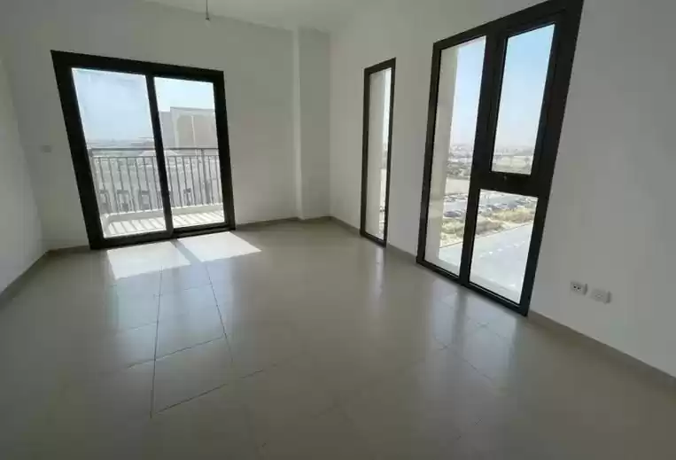 Wohn Klaar eigendom 1 Schlafzimmer U/F Wohnung  zu vermieten in Dubai #23195 - 1  image 