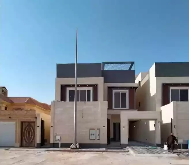 住宅 就绪物业 4+女仆卧室 U/F 独立别墅  出售 在 利雅得 #23228 - 1  image 