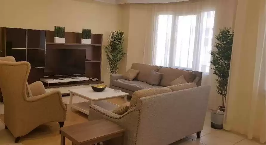 Residential Ready Property 3 Bedrooms F/F Apartment  for rent in Kuwait #23260 - 1  image 