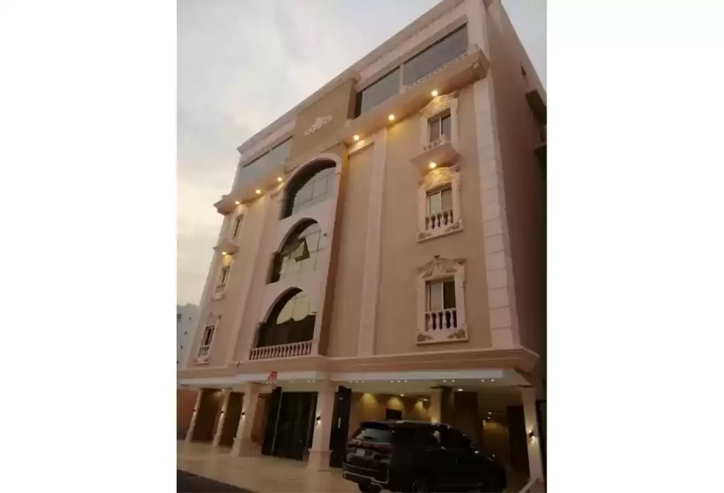 Residential Ready Property 5+maid Bedrooms U/F Apartment  for sale in Riyadh #23265 - 1  image 