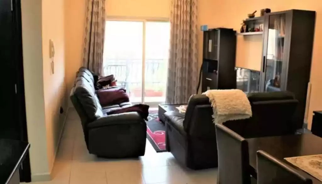 Wohn Klaar eigendom 1 Schlafzimmer F/F Wohnung  zu vermieten in Dubai #23287 - 1  image 