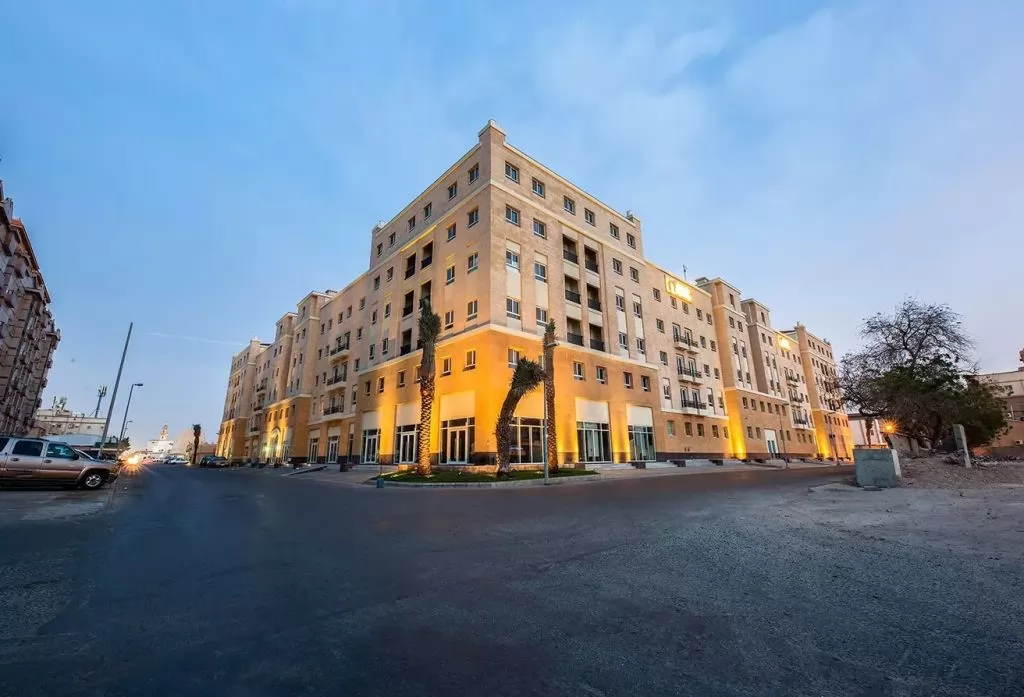 Commercial Ready Property U/F Shop  for rent in Jiddah , Makkah-Province #23332 - 1  image 