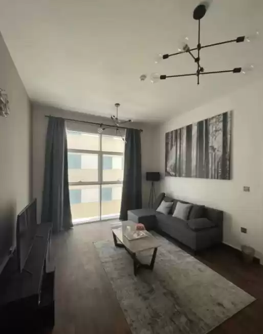 Residential Ready Property 1 Bedroom F/F Apartment  for rent in Dubai #23348 - 1  image 