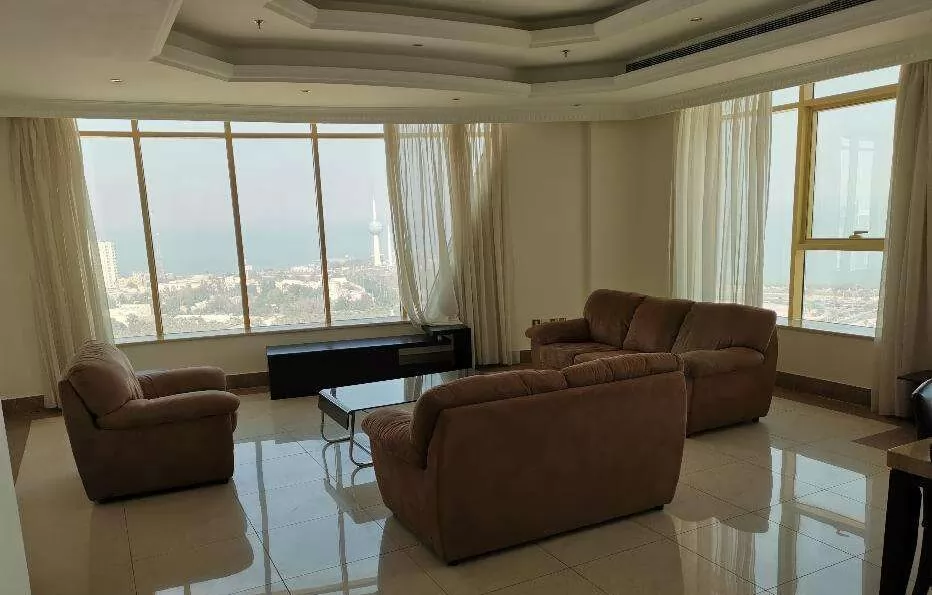 Wohn Klaar eigendom 3 Schlafzimmer F/F Wohnung  zu vermieten in Kuwait #23381 - 1  image 
