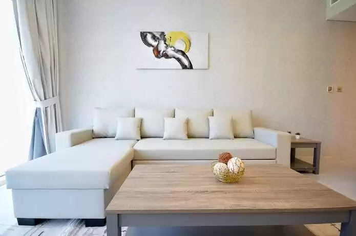Residential Ready Property 1 Bedroom F/F Apartment  for rent in Dubai #23399 - 1  image 