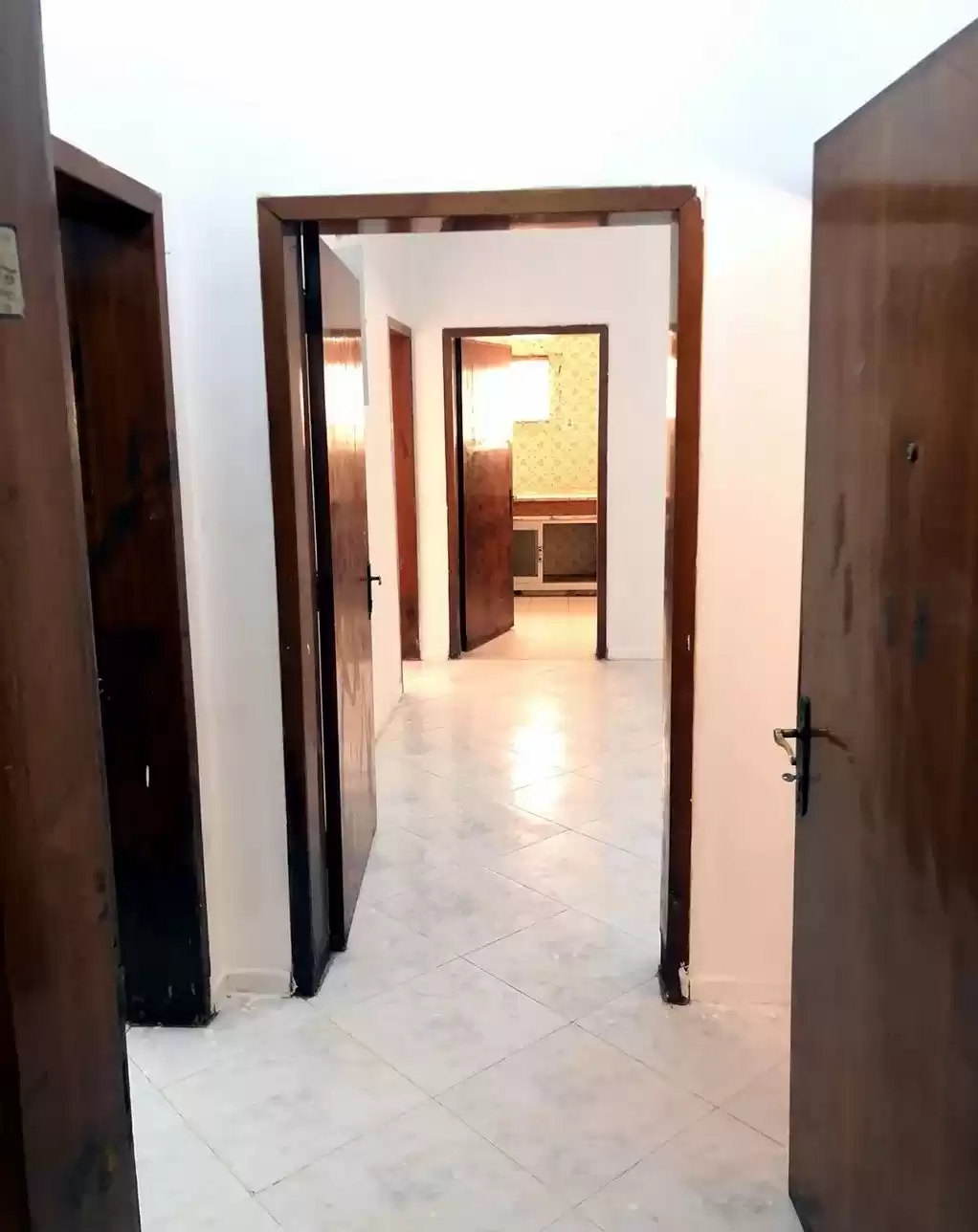 Residential Ready Property 4 Bedrooms U/F Apartment  for rent in Riyadh #23429 - 1  image 