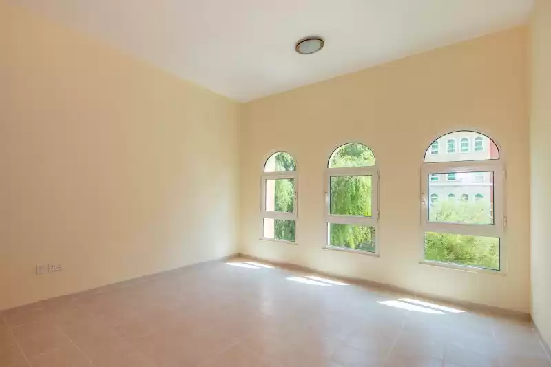 住宅 就绪物业 5+女仆卧室 U/F 独立别墅  出租 在 迪拜 #23450 - 1  image 