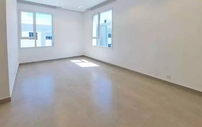 Résidentiel Propriété prête 5 chambres U / f Appartement  a louer au Koweit #23454 - 1  image 