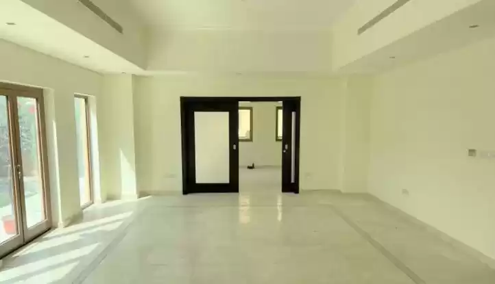 住宅 就绪物业 5+女仆卧室 U/F 独立别墅  出租 在 迪拜 #23456 - 1  image 