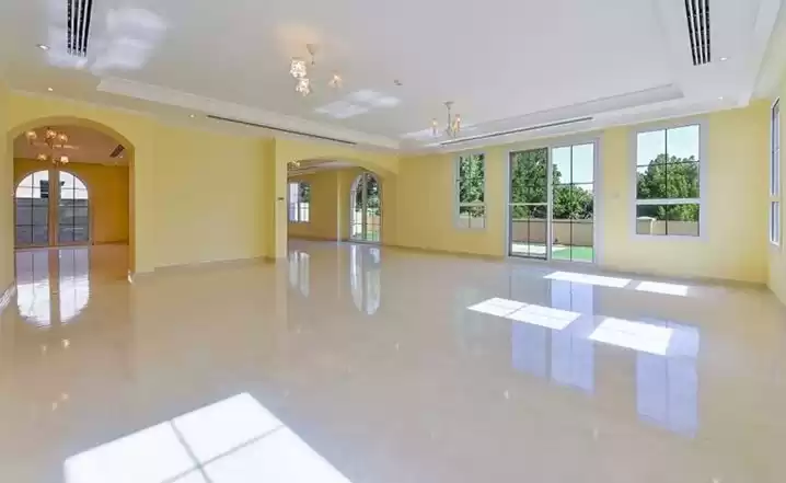 住宅 就绪物业 5+女仆卧室 U/F 独立别墅  出租 在 迪拜 #23463 - 1  image 