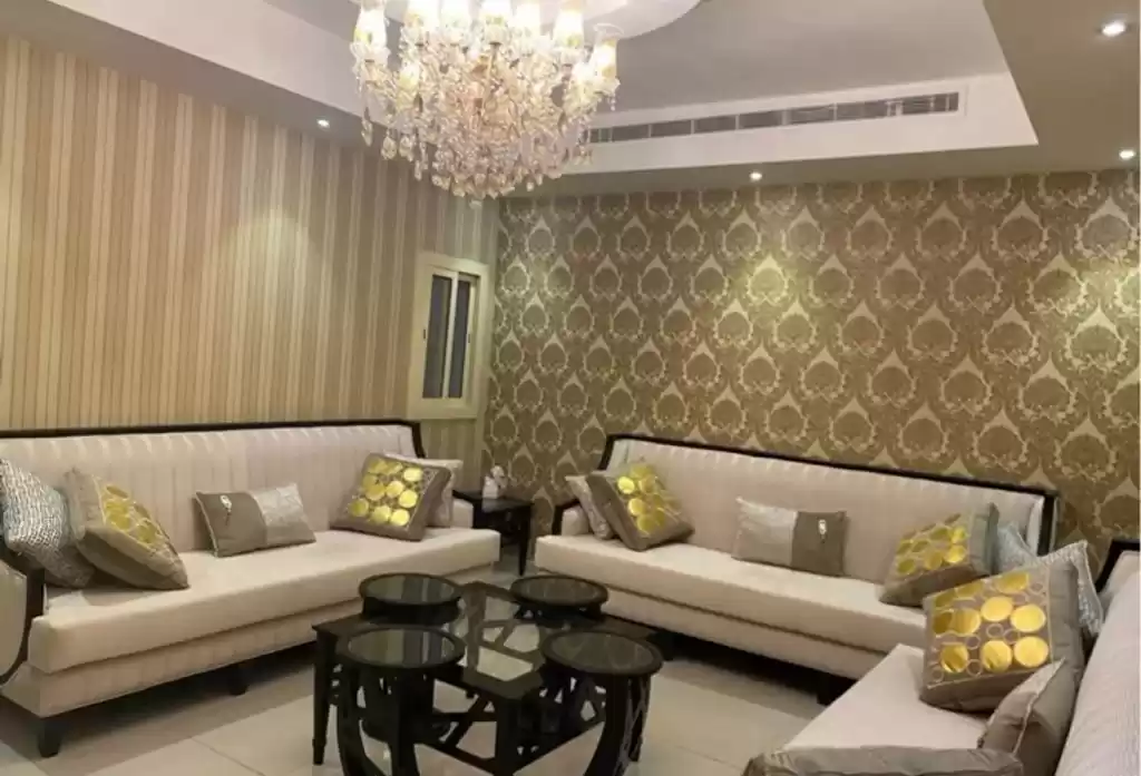 Residencial Listo Propiedad 3 + habitaciones de servicio F / F Apartamento  alquiler en Riad #23476 - 1  image 