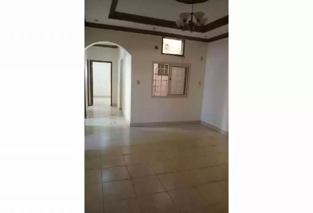 Wohn Klaar eigendom 2 Schlafzimmer U/F Wohnung  zu vermieten in Riad #23484 - 1  image 