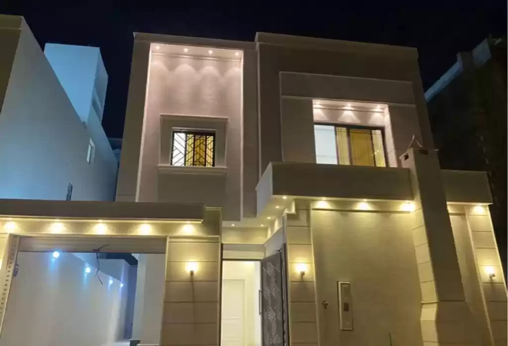 Résidentiel Propriété prête 4 + femme de chambre U / f Villa autonome  à vendre au Riyad #23496 - 1  image 