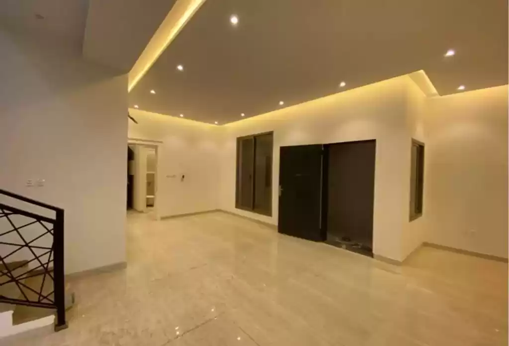 Residential Ready Property 4 Bedrooms U/F Standalone Villa  for sale in Riyadh #23499 - 1  image 