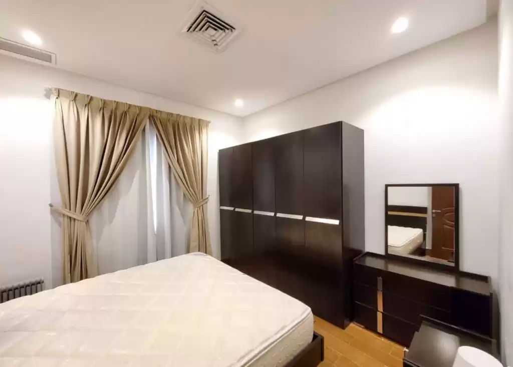 Résidentiel Propriété prête 3 chambres F / F Appartement  a louer au Koweit #23570 - 1  image 