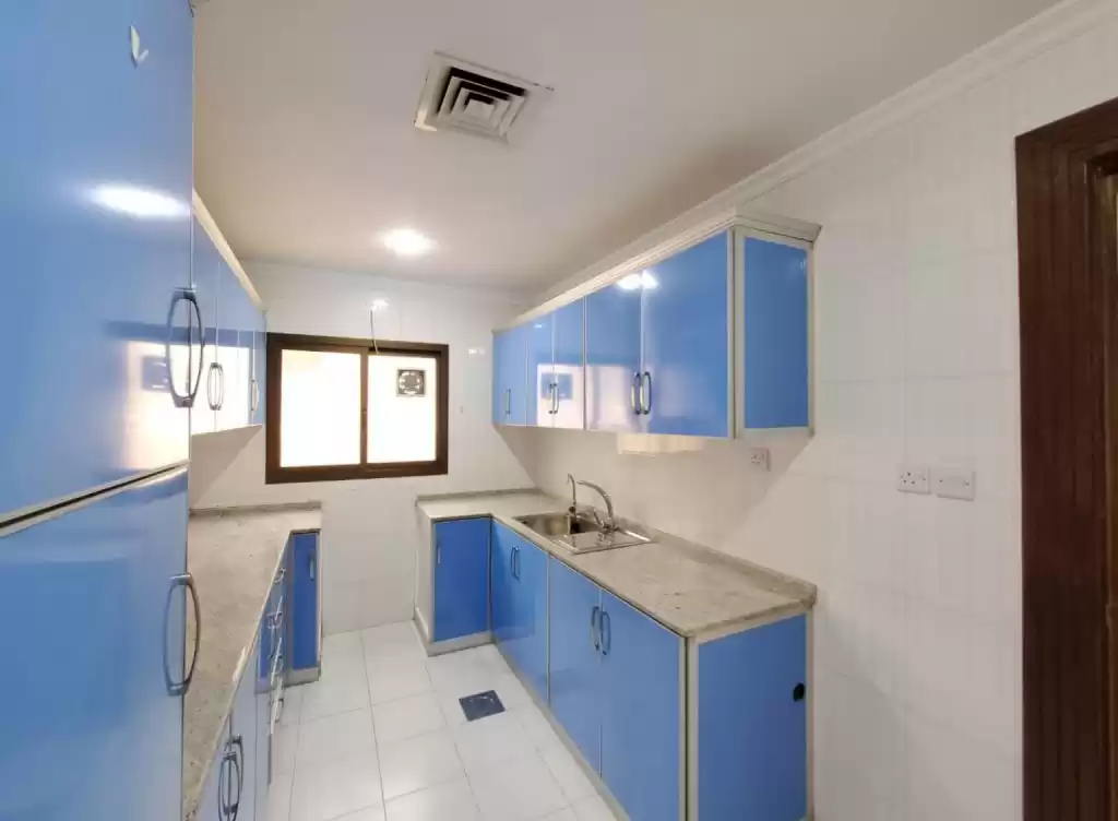 Résidentiel Propriété prête 3 chambres U / f Appartement  a louer au Koweit #23573 - 1  image 