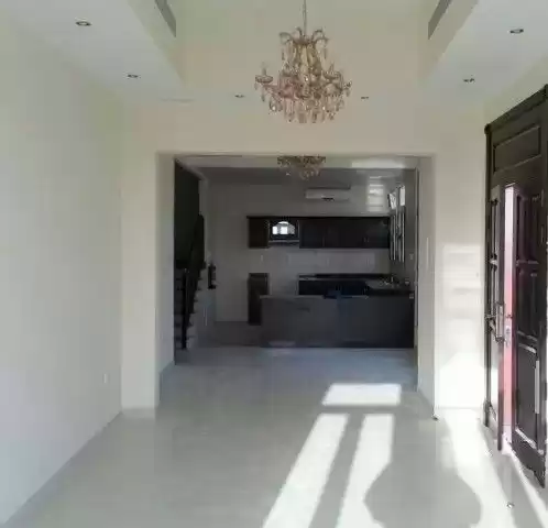 Wohn Klaar eigendom 3 + Magd Schlafzimmer U/F Alleinstehende Villa  zu vermieten in Dubai #23586 - 1  image 