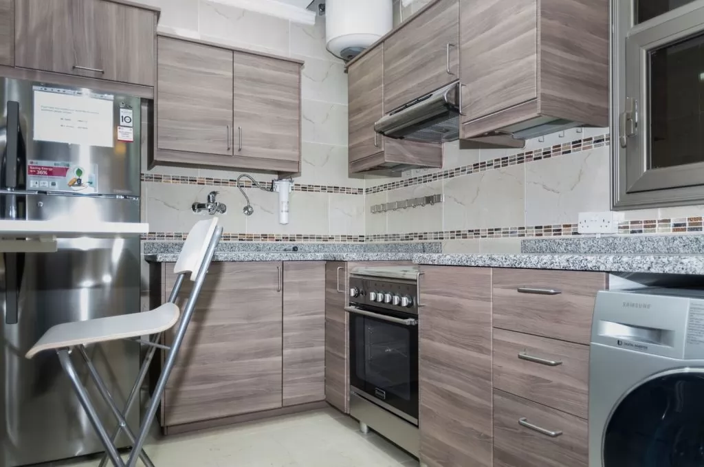 Résidentiel Propriété prête 2 chambres U / f Appartement  a louer au Koweit #23649 - 1  image 