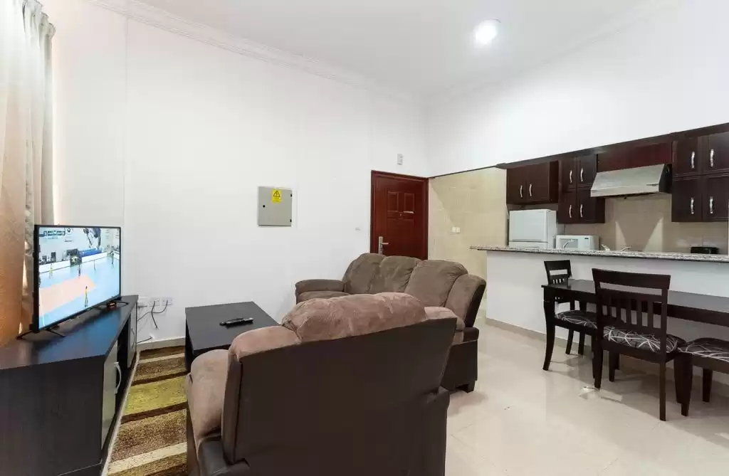 Residential Ready Property 2 Bedrooms F/F Apartment  for rent in Kuwait #23665 - 1  image 
