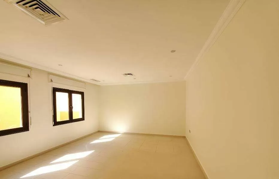 Residential Ready Property 3 Bedrooms U/F Apartment  for rent in Kuwait #23685 - 1  image 