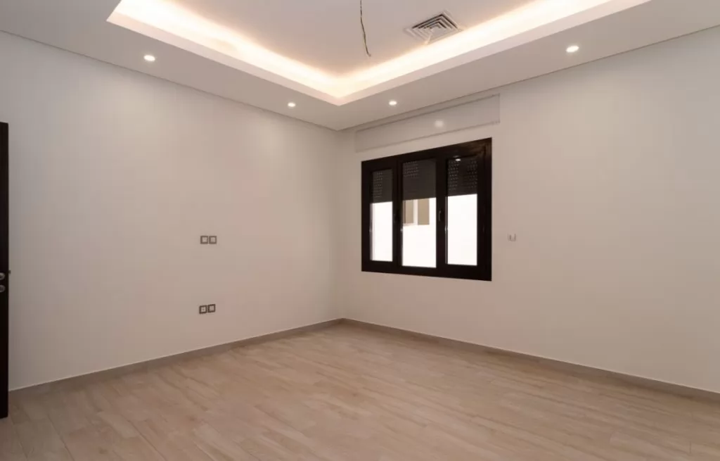Résidentiel Propriété prête 4 chambres U / f Appartement  a louer au Koweit #23697 - 1  image 
