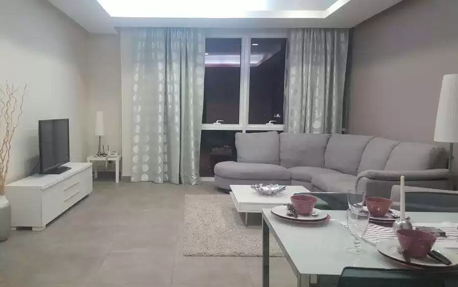 Residential Ready Property 3 Bedrooms F/F Apartment  for rent in Kuwait #23718 - 1  image 