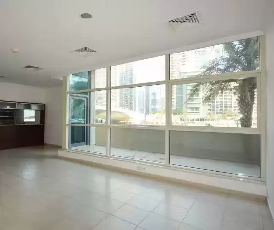 Résidentiel Propriété prête 3 chambres U / f Villa autonome  a louer au Dubai #23746 - 1  image 