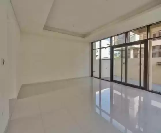 Жилой Готовая недвижимость 3+комнаты для горничных Н/Ф Отдельная вилла  в аренду в Дубай #23759 - 1  image 