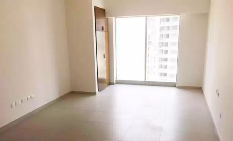 Residential Ready Property 1 Bedroom U/F Apartment  for rent in Dubai #23768 - 1  image 