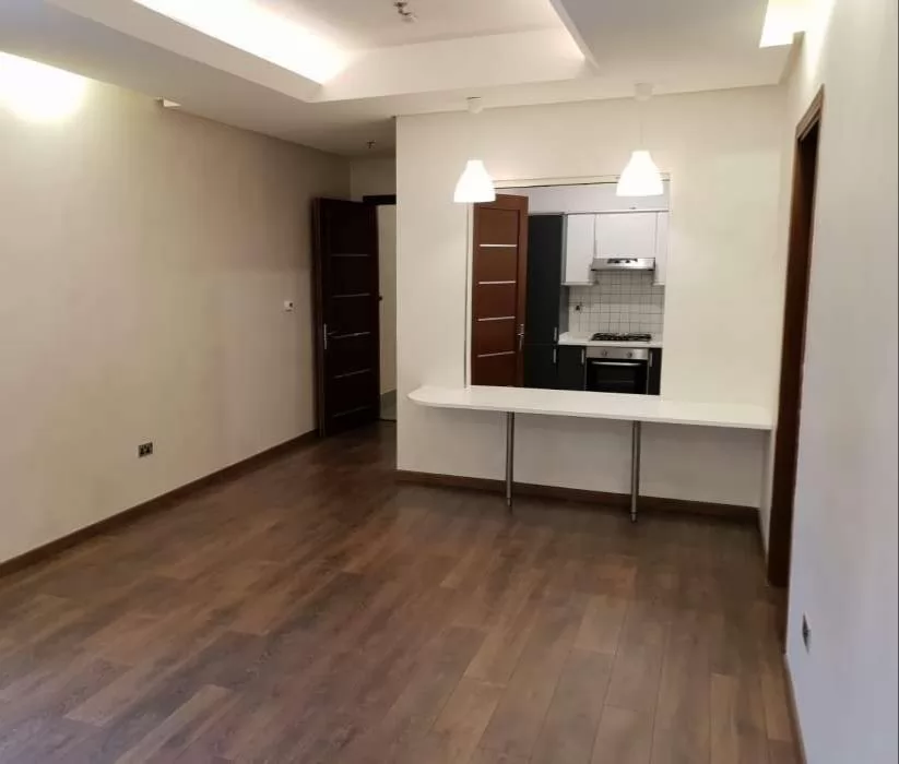 Residential Ready Property 1 Bedroom U/F Apartment  for rent in Salmiya , Hawalli-Governorate #23792 - 1  image 