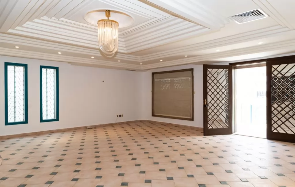 Жилой Готовая недвижимость 4 спальни Н/Ф Дуплекс  в аренду в Кувейт #23800 - 1  image 