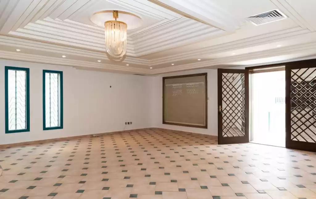 Wohn Klaar eigendom 4 Schlafzimmer U/F Duplex  zu vermieten in Kuwait #23800 - 1  image 