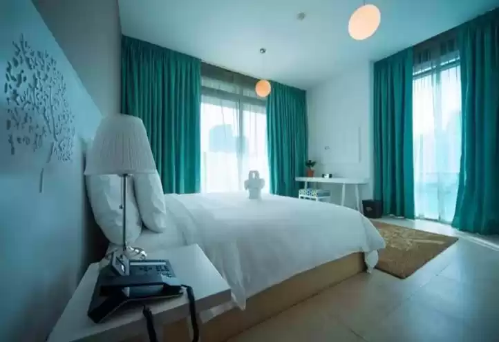 Wohn Klaar eigendom 2 Schlafzimmer F/F Hotelwohnungen  zu vermieten in Dubai #23812 - 1  image 
