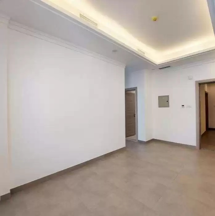 Wohn Klaar eigendom 2 Schlafzimmer U/F Wohnung  zu vermieten in Kuwait #23842 - 1  image 